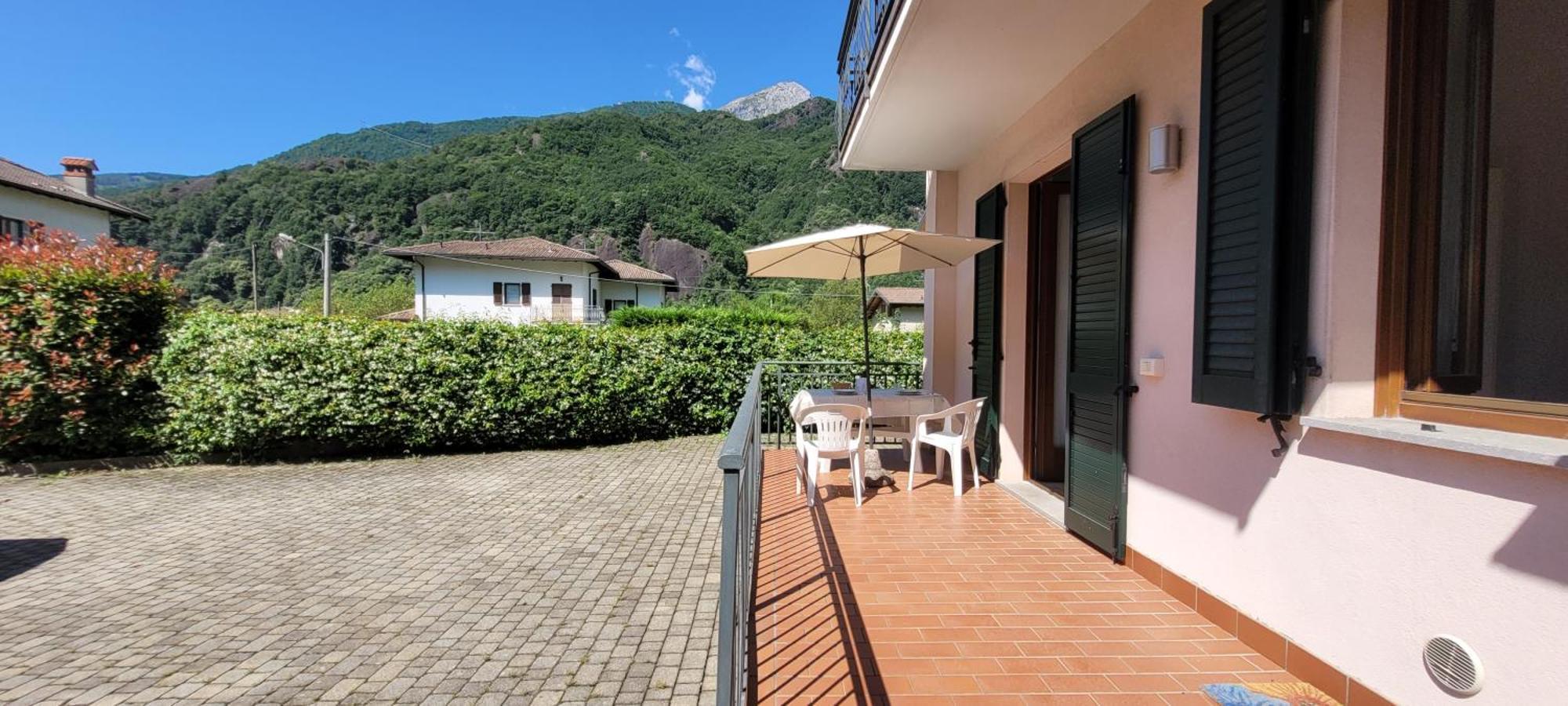 Terrazza Fucinetta Daire Introbio Dış mekan fotoğraf